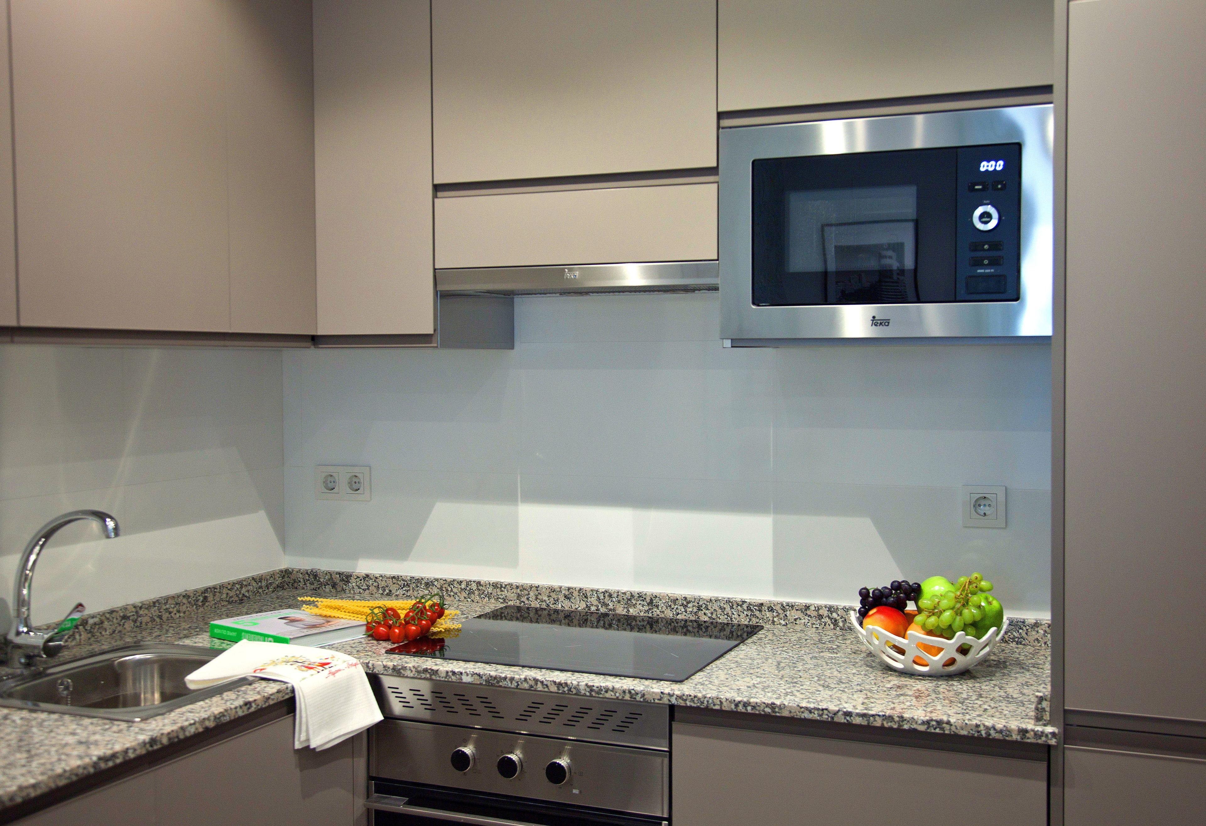 Feelathome Madrid Suites Apartments — Fotos 1